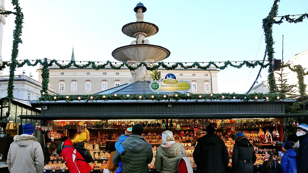Salzburger Christkindlmarkt am 4. Adventsonntag