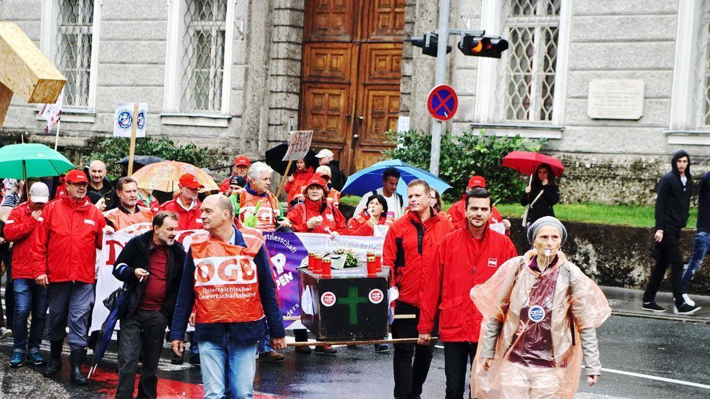 Demo gegen TTIP und CETA in Salzburg I