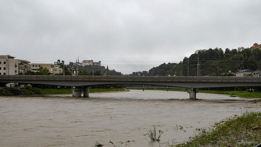 Dauerregen und Hochwasser-Lage