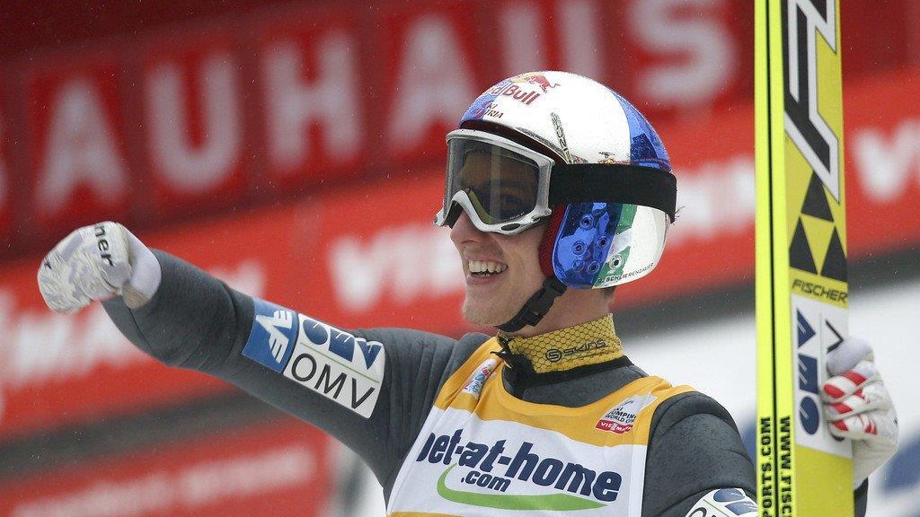 Schlierenzauer nach Sieg am Bergisel neuer Tournee-Führender