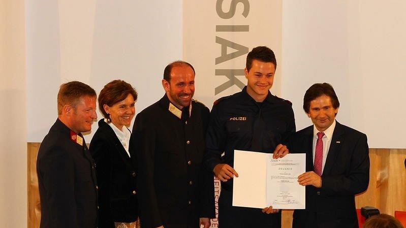 Bilder der Ausmusterung