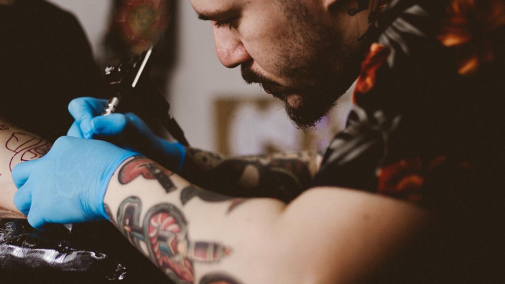 symb_tattoo, symb_Tätowierung, symb_Tätowierer