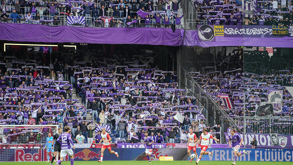 2. Liga: FC Liefering gegen Austria Salzburg
