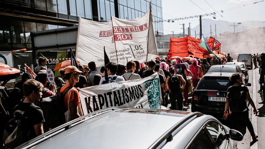 Demo zum EU-Gipfel, I