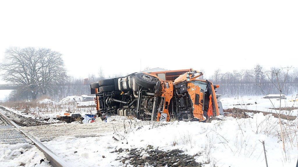 Lkw-Wrack geborgen