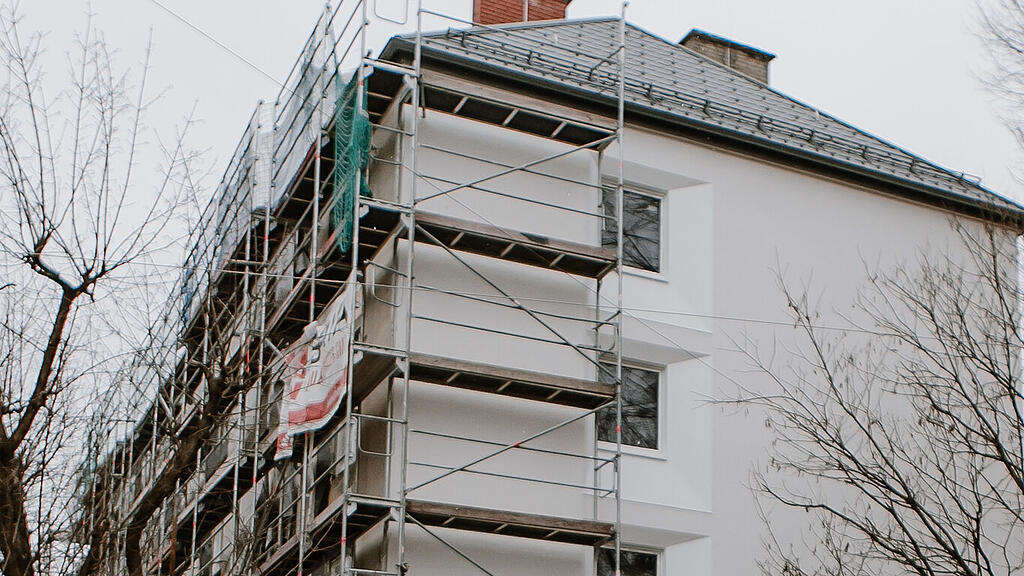 Warum mehr Geld f\u00fcr die Sanierung st\u00e4dtischer Wohnungen n\u00f6tig ist.
