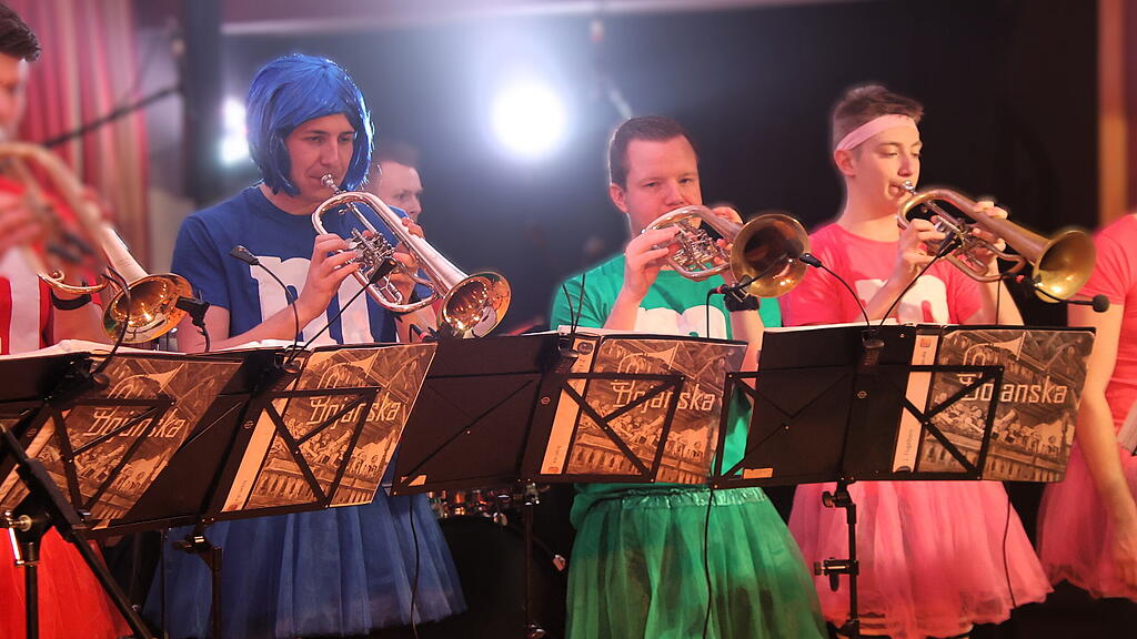 Oberalmer Faschingsgschnas im Gasthof Angerer