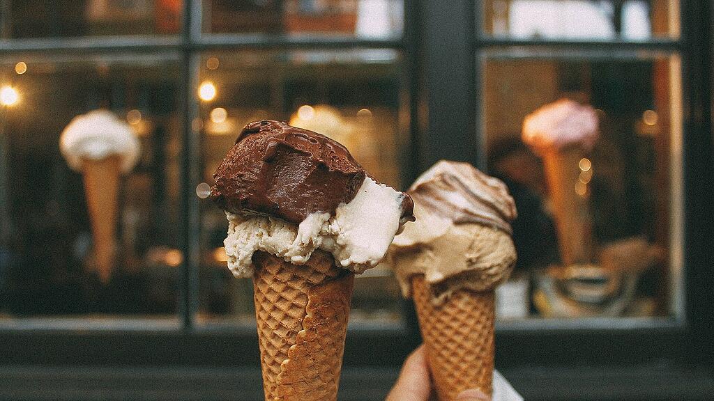 ice-cream-g7c7a07246_1920.jpg