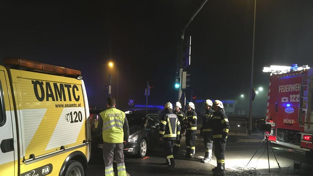2018-12-17 09_17_00-Einsatz aktuell - FF Gmunden.jpg