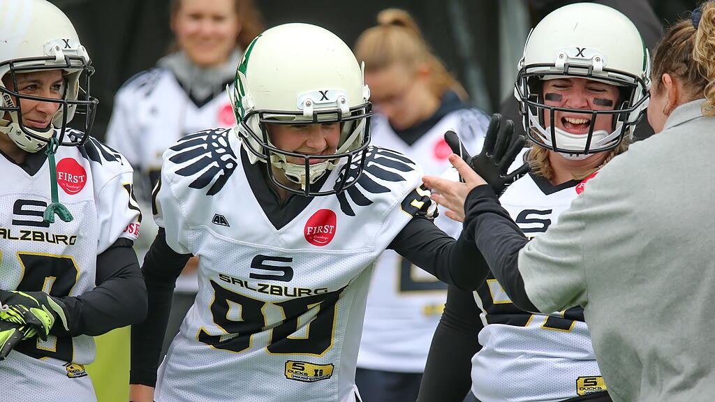 Football: Ducks Ladies gegen Vikings