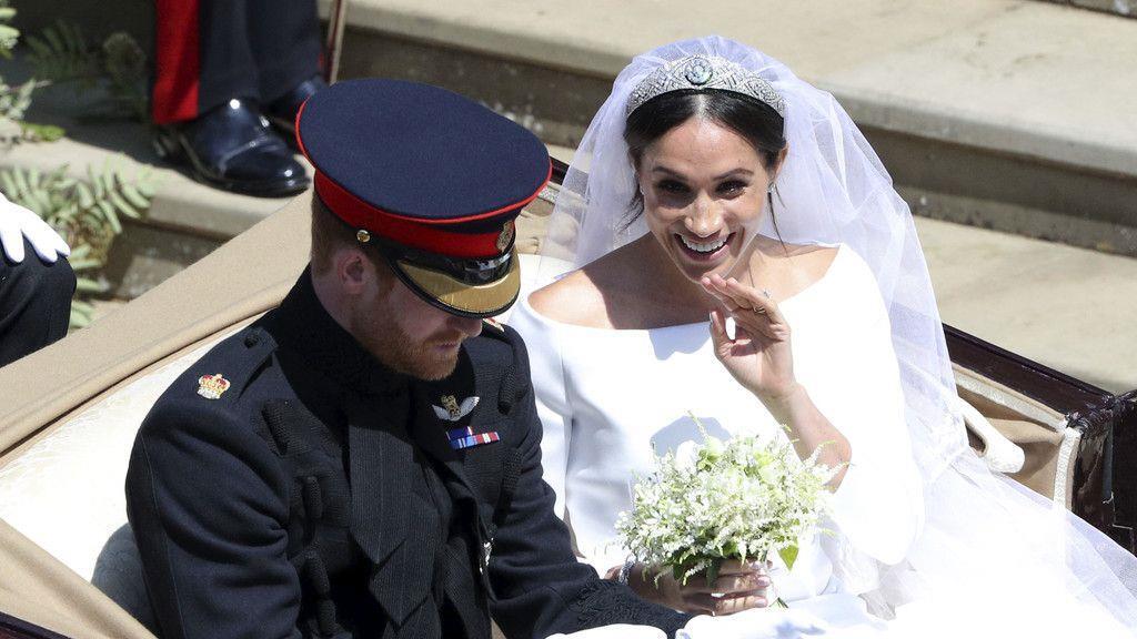 Royale Hochzeit: Der erste Kuss von Harry und Meghan