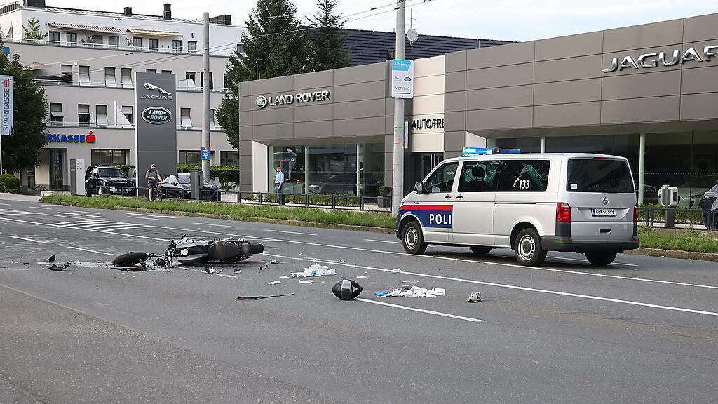 Biker_vs_Taxi_Alpenstraße