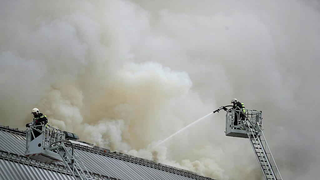 Brand Donauzentrum