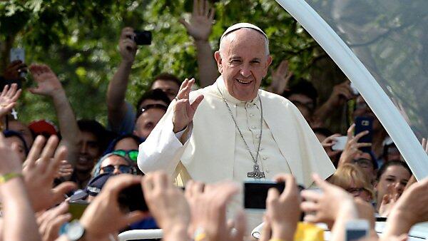 Die jungen Besucher jubelten dem Papst zu
