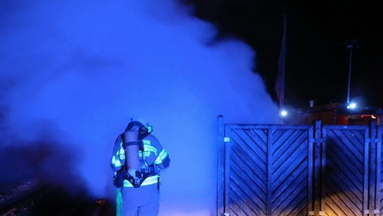 Müllcontainer in Brand