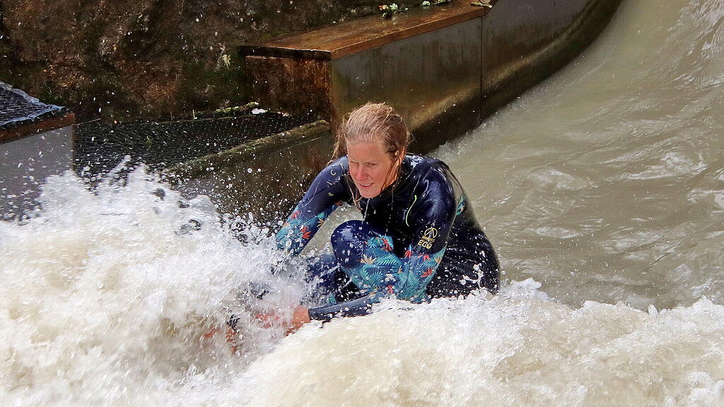 ALMjam 2022 - Surf Testival und Contest vom Anf\u00e4nger zum Fortgeschrittene Surfer\/innen