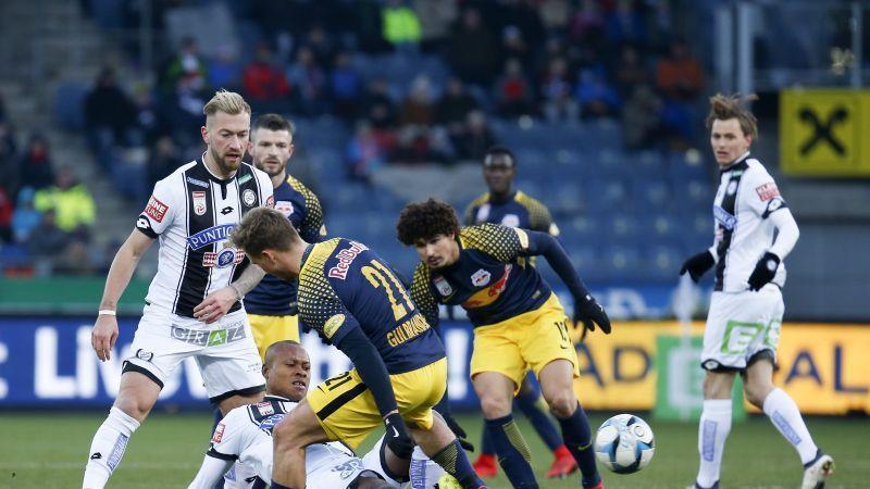 Salzburg biegt Sturm Graz im Spitzenspiel