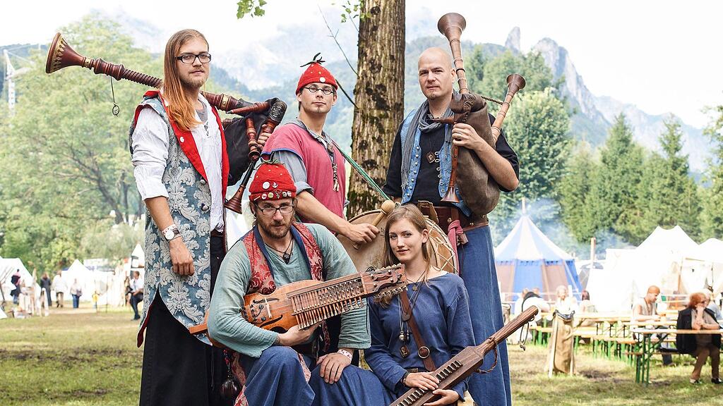 Die Musiker sorgten für mittelalterliche Stimmung.