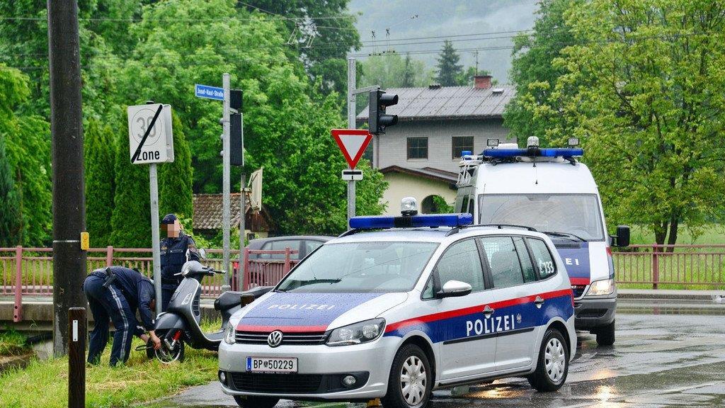 Kreuzungscrash auf Aigner Straße