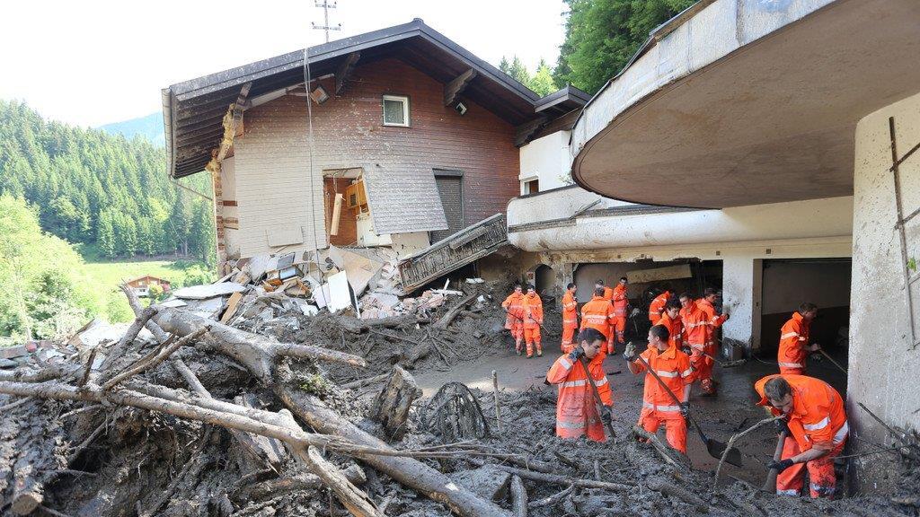 Hochwasser, Tag3: Aufräumarbeiten Hüttau