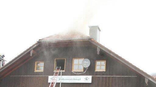Bilder der Löscharbeiten
