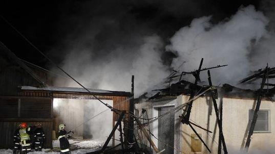 Troadkasten in Flammen
