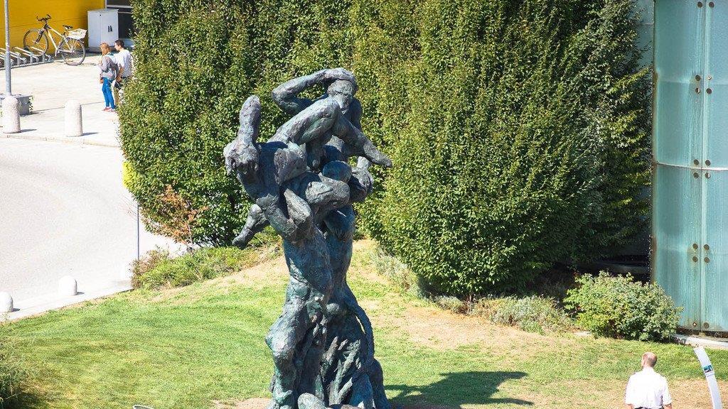 Affentor beim Europark, II