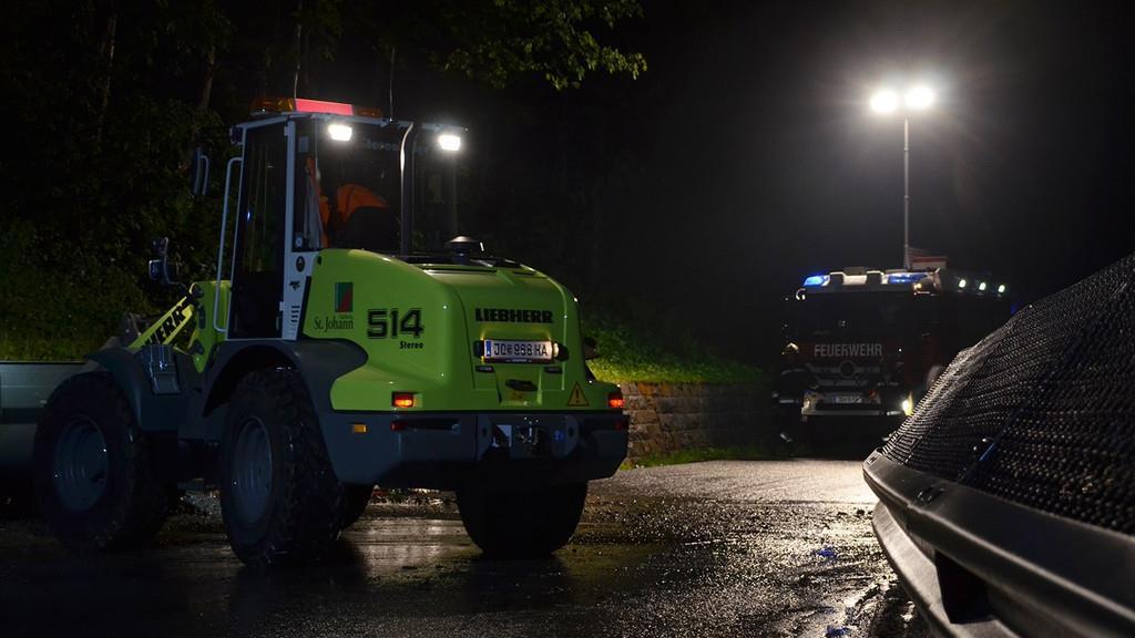 Mure blockierte Wagrainer Bundesstraße mit Geröll