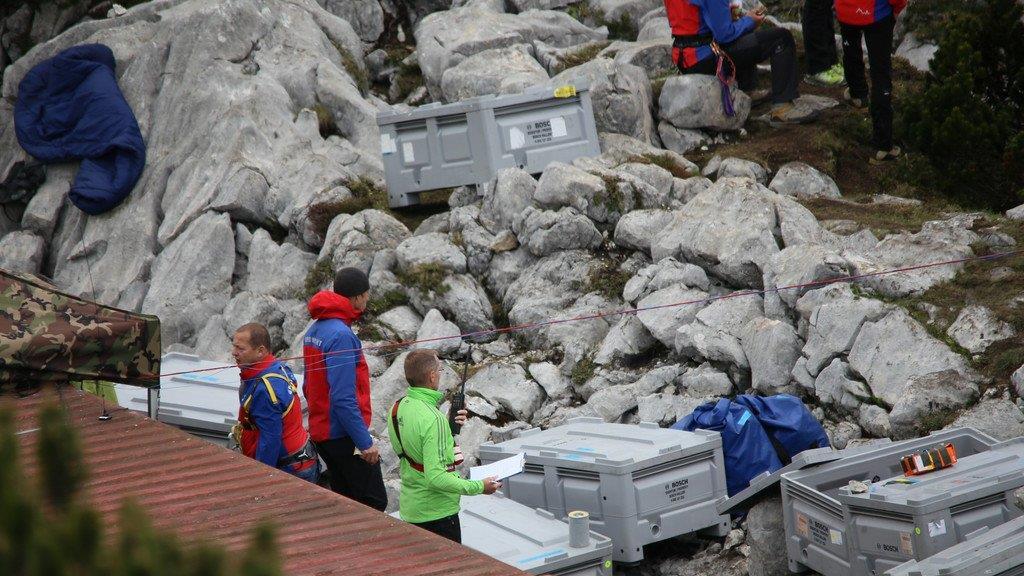 Rettungsteam erreicht Biwak 2