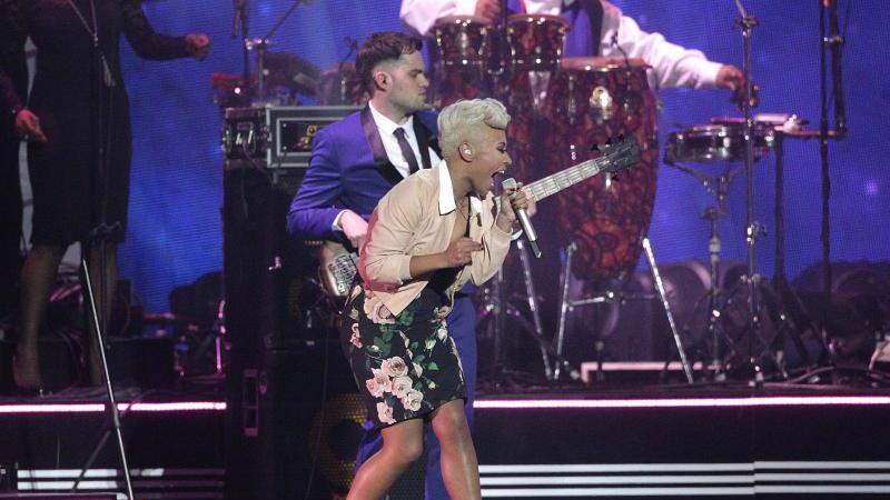 Brit Awards 2013: Stars performen auf der Bühne