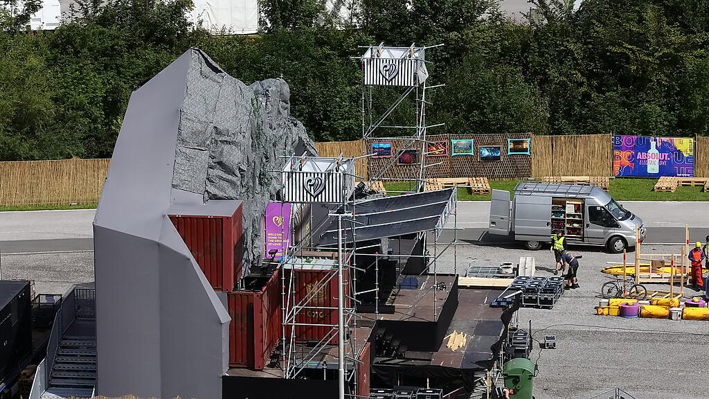 Aufbauarbeiten Electric Love 2021