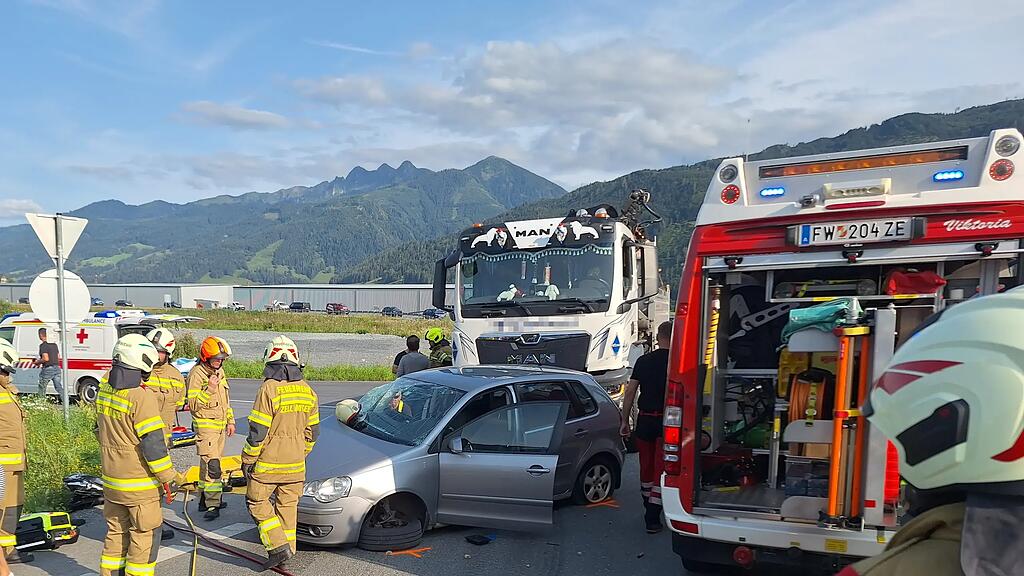 VU auf der B168a in Zell am See