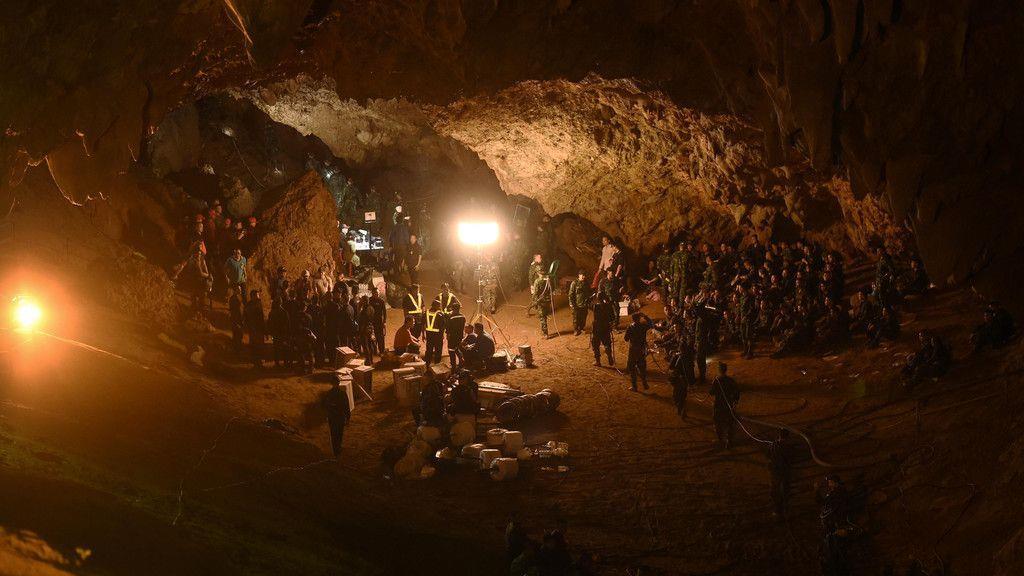 Buben in Höhle in Thailand eingeschlossen