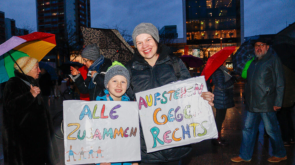 "Demo gegen Rechts" in Salzburg