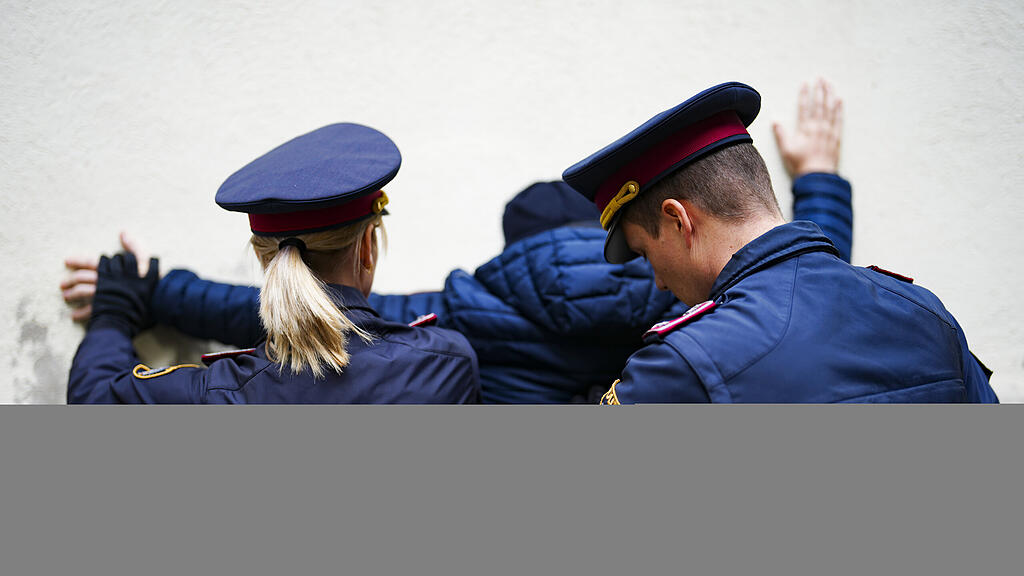 symb_polizei symb_festnahme
