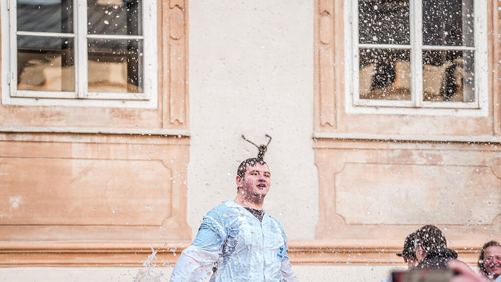 Der traditionelle Metzgersprung in Salzburg