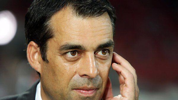 Dutt: "Er fängt bei Null an"