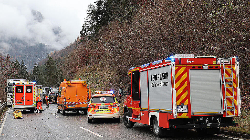 Schwerer Crash auf B21