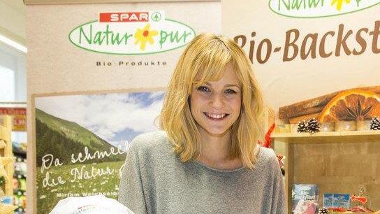 Weihnachtsbäckerei in Elsbethen