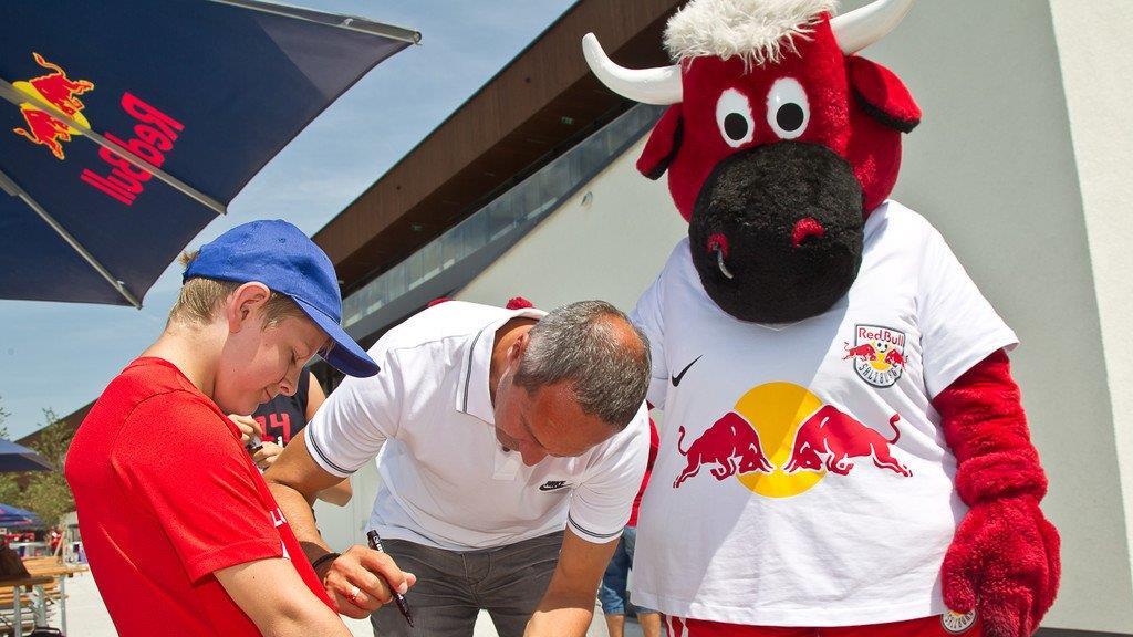Hobbyturnier mit den Red-Bull-Stars