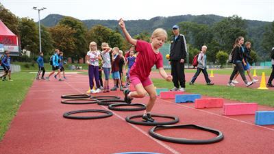 Jugend_zum_Sport_Kind