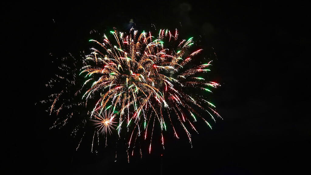 Dult-Feuerwerk 2025 II