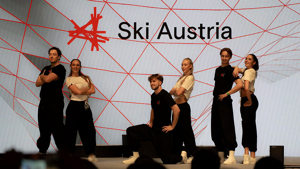 Modenschau Ski Austria Stars ||