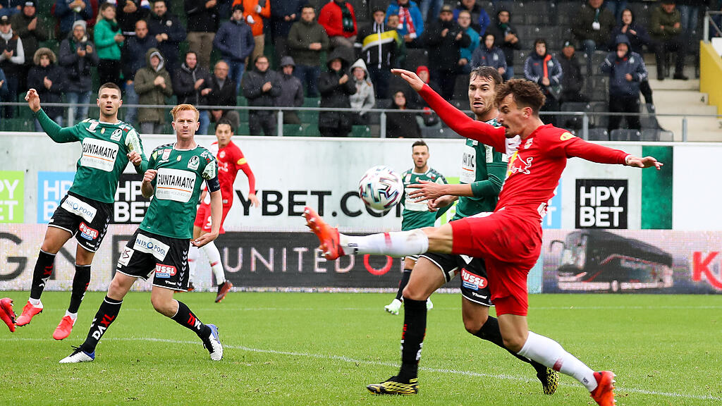 Bundesliga: Ried gegen Salzburg, Bullen, Marsch, Red Bull,