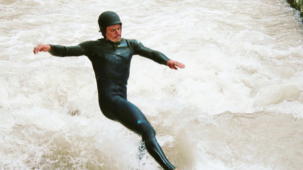 ALMjam 2022 - Surf Testival und Contest vom Anf\u00e4nger zum Fortgeschrittene Surfer\/innen