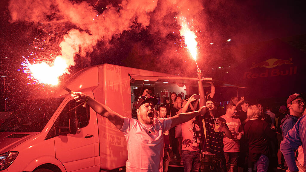 Die gro\u00dfe Meisterparty des FC RedBull Salzburg