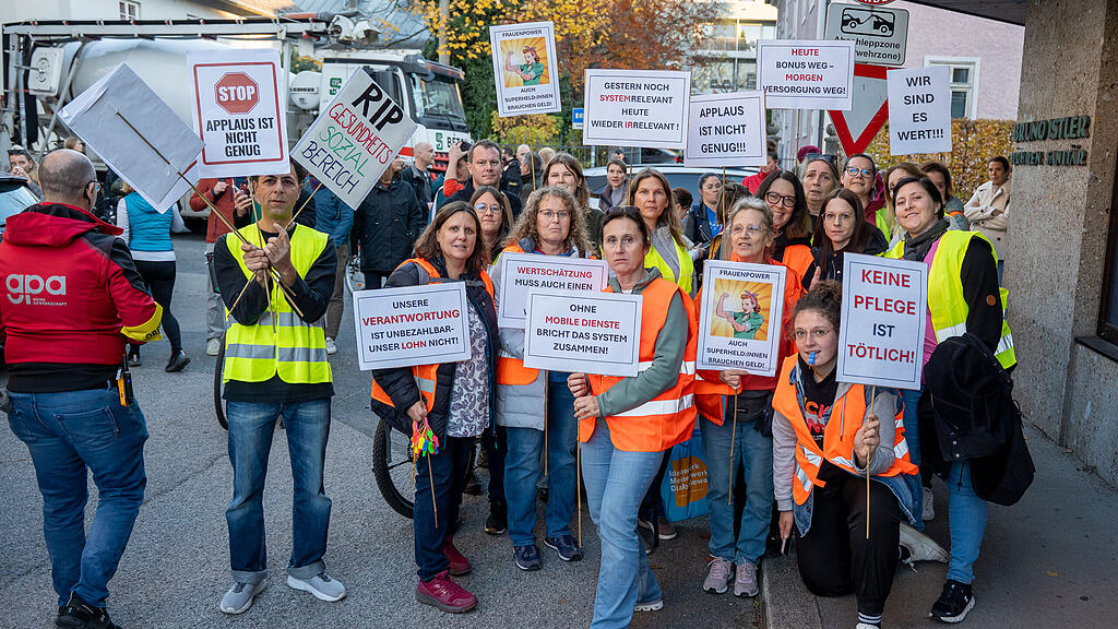 Pflege-Demo in Salzburg