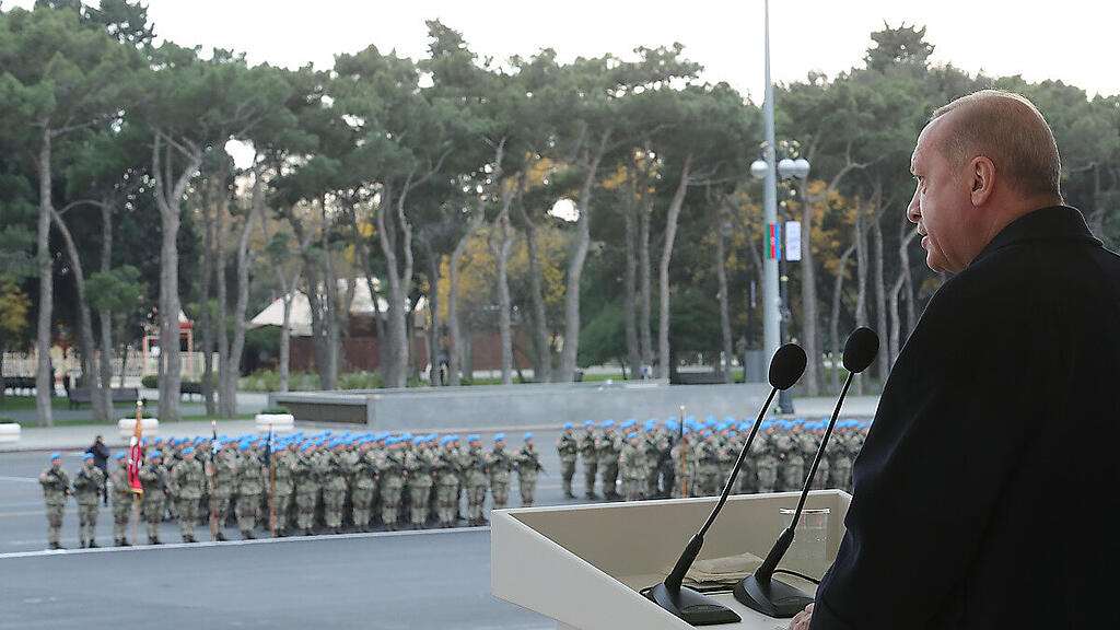 Türkischer Präsident zitierte in Baku aus Gedicht