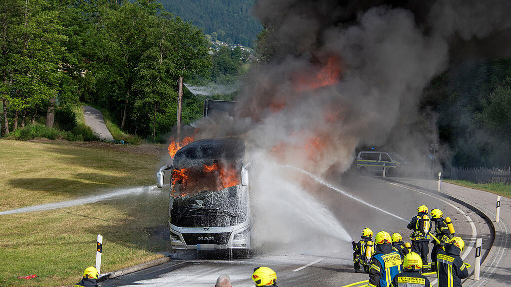 Reisebus_Brand_B20