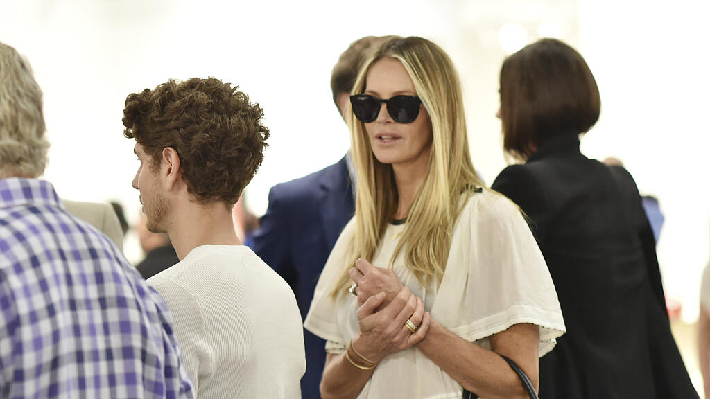 Elle Macpherson